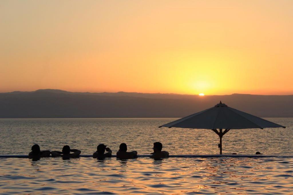 Almira Beach Dead Sea Sweimeh Екстериор снимка